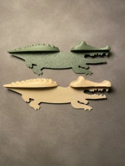 بوکمارک سه‌بعدی طرح تمساح (Crocodile) 🐊 | نشانگر کتاب فانتزی مدل کروکودیل خشن و جذاب 📗✨ – تصویر 3